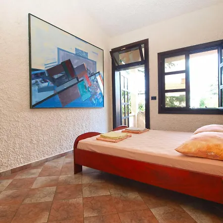 Apartment Nenad 1720 *